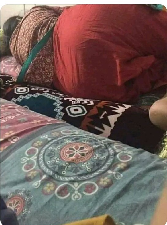 MrIncest7's tweet photo. ہمیں بھی فالو کر لو ہم بھی انسان ہیں
میں فیملی انسیسٹ https://t.co/ephR3L5Im3