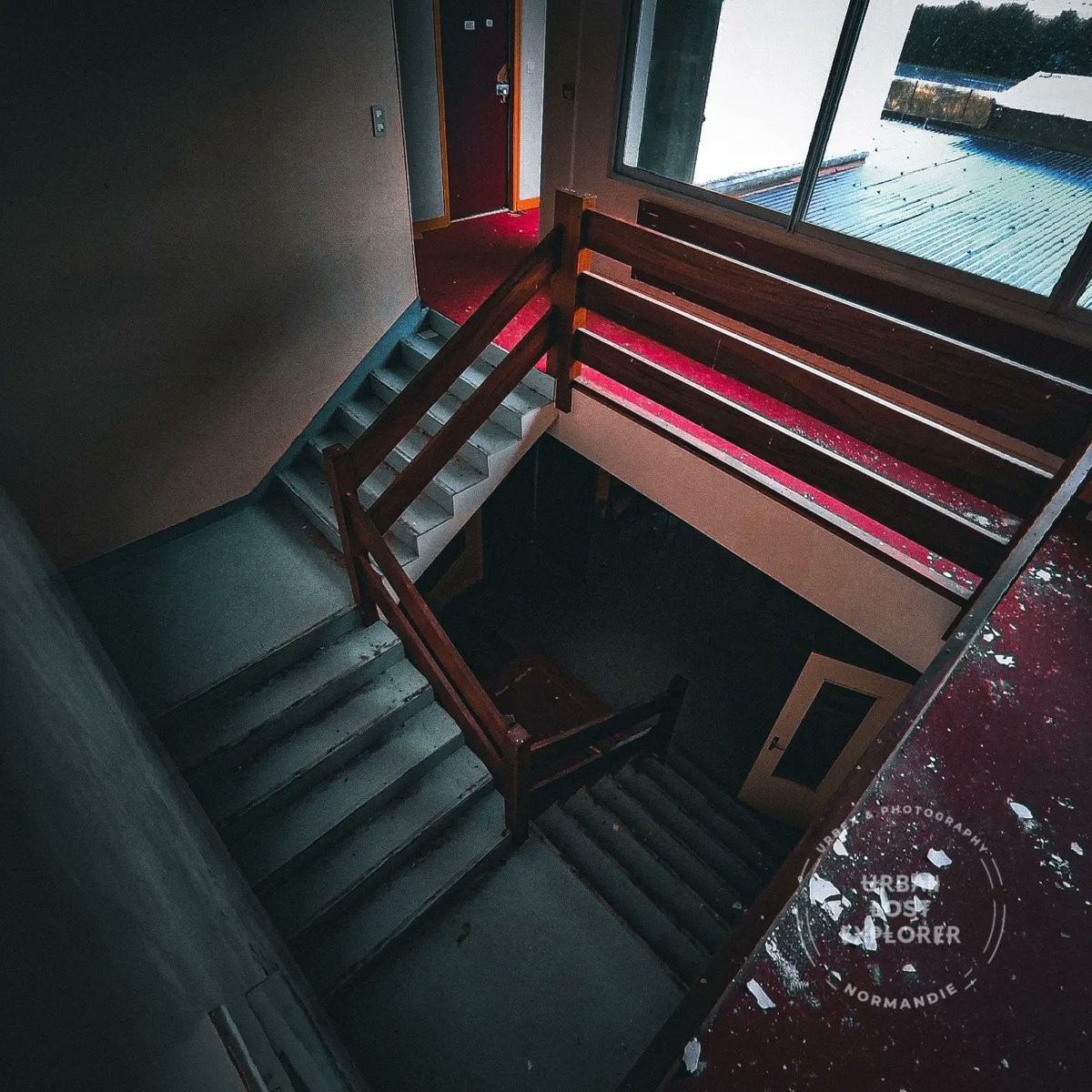 UrbanLostExplor's tweet photo. 🚸🏴‍☠️ Hôtel abandonné • 
➖➖➖➖➖➖➖➖➖

Quelque part en Normandie 🍎🐄🐎🇨🇵

👉 More pics https://t.co/CKAW5tT0oO

#hostel #abandoned #voyage #routard
#urbex #urbexfrance #urbanexploration #urbexofinstagram #urbexplaces #urbex_champions #abandoned_junkies #lostplacesfrance https://t.co/GaMzTYLdyW