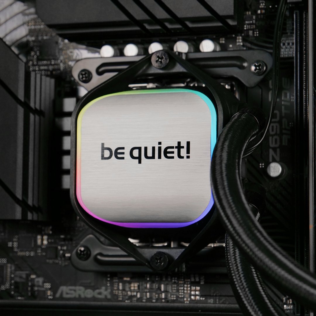 Happy Birthday <a href="/bequietofficial/">be quiet!</a> 🥳 and we got a Special Delivery: the new Pure Loop 2 FX in 280mm. Are you preferring the original or the new 🌈 version?
WATCH HERE: youtu.be/e_62v5vfBDs

#pcbuild #watercoolpc #RGB