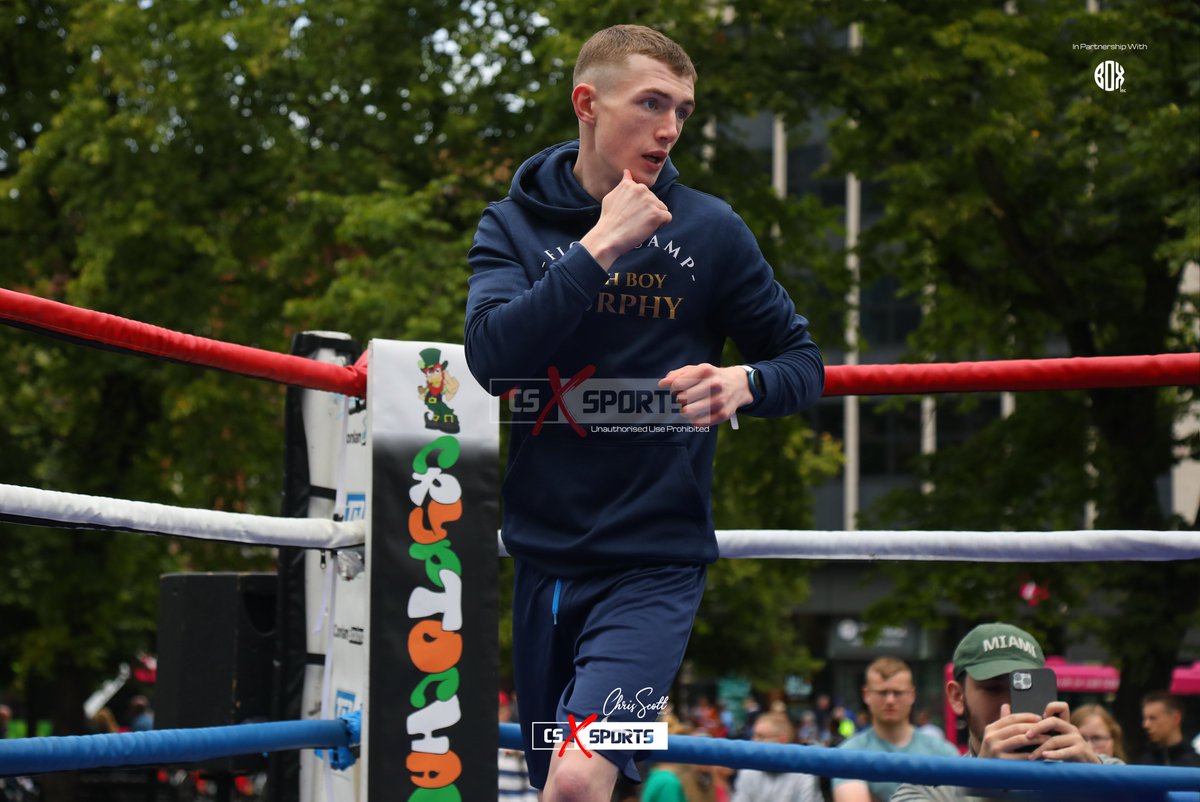 TenchuSports's tweet photo. 🥊☘️ 
@ColmMur86696653  at the Conlan Boxing workout at Belfast’s City Hall.

📷 © @ChrisScottPics • @CSXSports
 
#ColmMurphy #MHDPromotions #ConlanBoxing #CSXSports #RMO #Belfast #SportsMedia
@MARKHDUNLOP https://t.co/2xClh5Hnb8