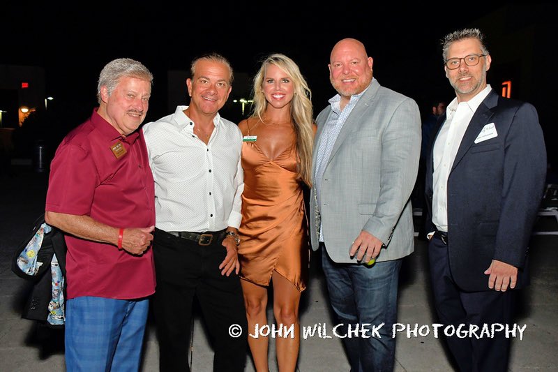 JennaComm's tweet photo. What a night! 🔥🔥
Our president @JennyBentley had a great time attending the @JerseyManMag and @PhillyManMag event this past Thursday, July 28 at the pool at Harrah’s in #AtlanticCity. 📸
#PR #Philly #PhillyPR #JennaComm https://t.co/UtmE7Eoxni