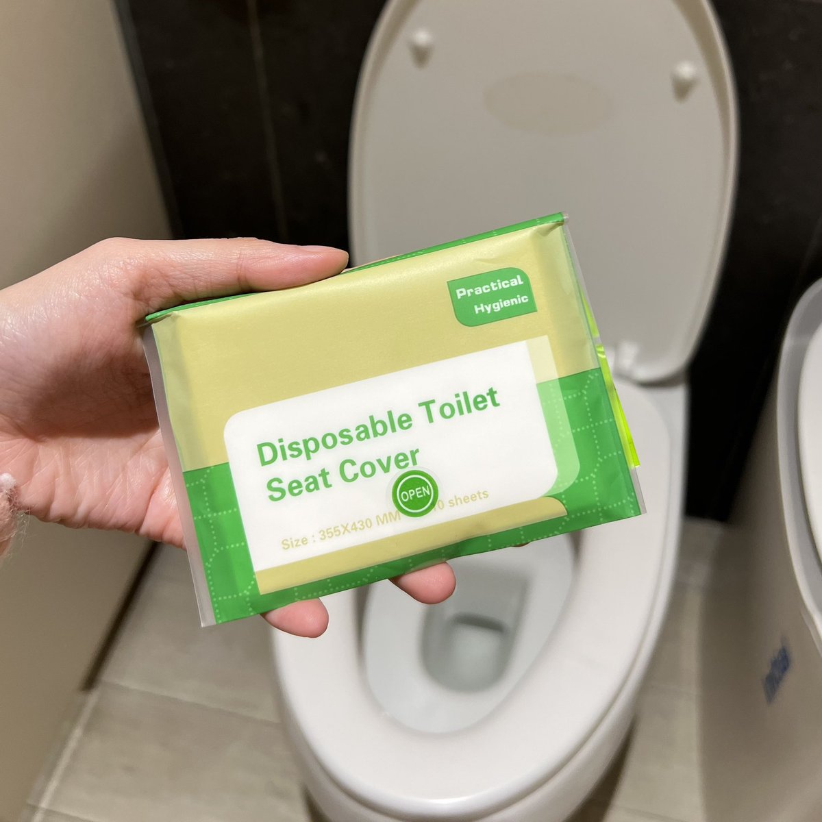 ฝีดาดลิงติดผ่านชักโครกได้😭 สั่งแผ่นรองนั่งชักโครกมา กันโควิดมะเร็งปากมดลูกอีก! คำนวนแล้วตกแผ่นละ1฿ กวาดลงโถได้เลยนางเป็นกระดาดย่อยสลายได้ พกง่ายติดเป๋าเวลาเข้าห้องน้ำนอกบ้าน