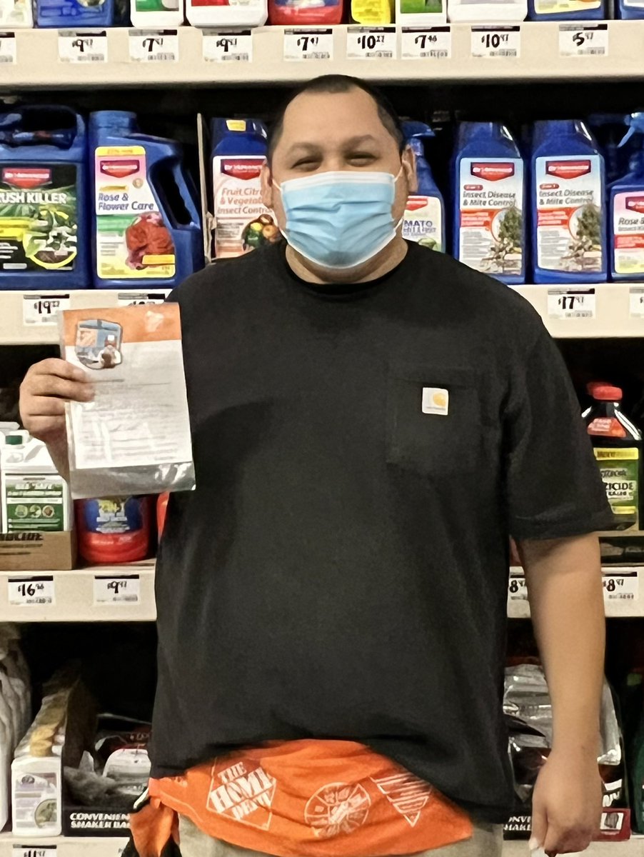FernandoV_THD's tweet photo. Congratulations to our associate of the month Abel Garcia, thank you for everything you do and for keeping garden looking clean and stocked.#teamindio #pacsouth https://t.co/hPW2t7hiiI