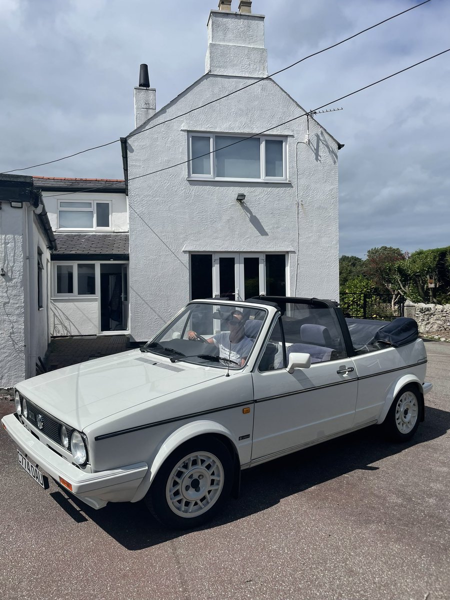 KarmannCC's tweet photo. Summer car at the summer house, #lifeisgood https://t.co/Z3YXcEDeVG