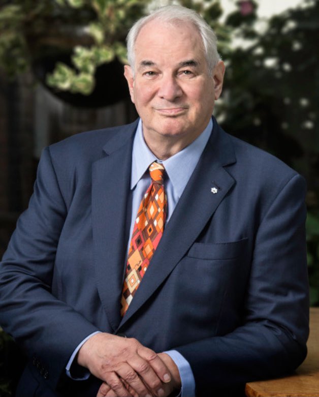 TDotGayCop's tweet photo. So sorry to hear of the passing of Clayton Ruby. He was a legal giant &amp; championed the rights of #LGBT ppl particularly when he took on the federal government for dismissing @MDouglas_YOW from the military for her sexual orientation. @CanadaRainbow https://t.co/uDRXA4iGmf