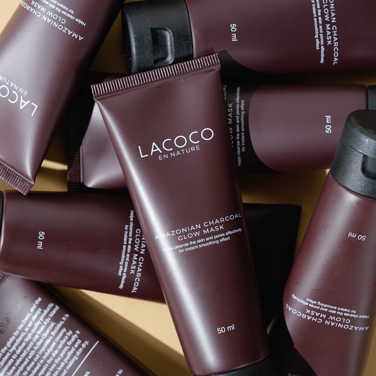 lacoco_id's tweet photo. 🎁 Pampering Time With Lacoco &amp; Get your FREE Lacoco Amazonian Charcoal Glow Mask 🎁

✨ 🔁 + ❤️ tweet ini
✨ Follow @lacoco_id 
✨ Reply 2 kata tentang Lacoco Amazonian Charcoal Glow Mask 👇🏻

Isi pendaftarannya di https://t.co/oz2nXuNBqJ . Ditunggu 24 jam aja dari sekarang! 😜⏰ https://t.co/zNIDOvZCZJ