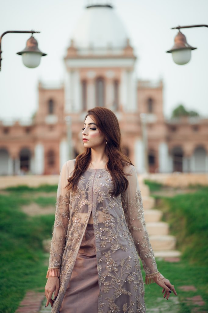 uzair413's tweet photo. Noor mahal x @ffshuriam https://t.co/7BcLhRWKa6