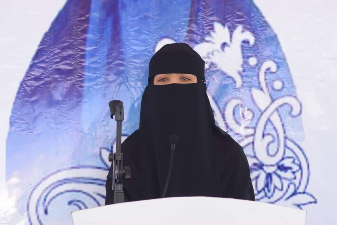 AyshhMbarz's tweet photo. ما یک بار دیگه هم به کفر طاغوت جهان نشان میتم کی ما دست نشانه هیچ کشور کفری نیستیم ونخواد باشیم ما امت رسول الله  ص هستیم وما دختران مادرم عائشه ض هستیم ودر قدوم شان قدم خواهم گذاشت زنان جسور جوزجان ما بار دیگر حمایت خود را از حجاب اعلان کردیم https://t.co/jo1bPBUthi