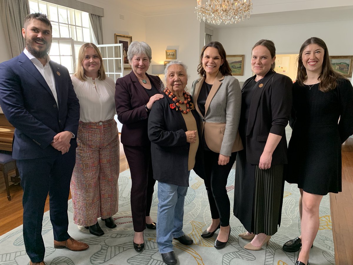 VickiTreadell's tweet photo. Busy day.
Highlight: hosting, after 2 year gap, our @CheveningFCDO scholarship celebration for scholars going to the U.K. for their masters degrees in association with @AuroraEducation & the #CharliePerkins trust.
Here with the class of 2020 & this years awardees & Aunty Matilda. https://t.co/JwGyNWdKkl