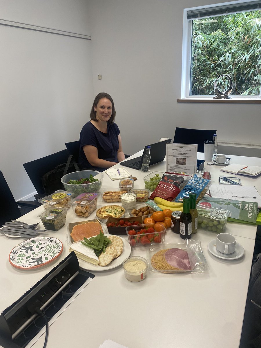 Lauren Pinnell tweet media