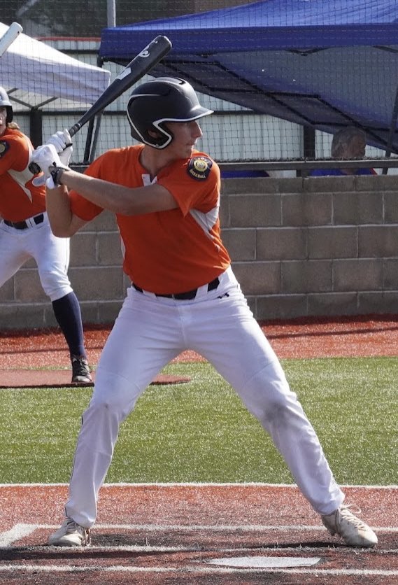 sportsman_jr's tweet photo. PLAYER SPOTLIGHT 
Braxton Lamb
@BraxtonLamb1 
Sallisaw High School 
Braxton finished 2nd in avg with a .354 clip and collected 3 doubles, 1 triple &amp; 10 RBIs. He was 4th in hits (23), OPS (.919), SLG (.431) &amp; 3rd in OBP (.488). Braxton also pitched 6.2 innings. https://t.co/SMuDDVw1v1