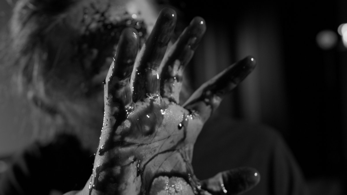 So close…nearly there…
 
Our Kickstarter for @vampirezombiesmovie has only 2 days left! Click the link in our bio to check out our perks and help us bring this movie to LIFE 🧛‍♂️🧟‍♂️🛸
 
#bringmetolife
#windsorontario
#zombies
#ontariofilmmakers
#kickstarter
#vampires
#ufo