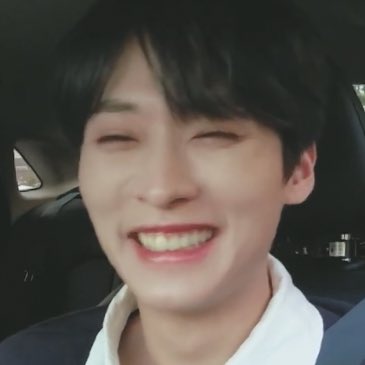 eternallino's tweet photo. cries https://t.co/cyumh7oEtn
