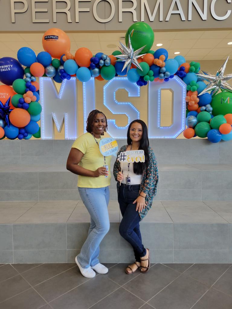 New Teacher Breakfast with my math &amp; science partner #2022misdnewteacher
#CaldwellCatsPride #SomosCaldwell #WeAreCaldwell #MyMISD