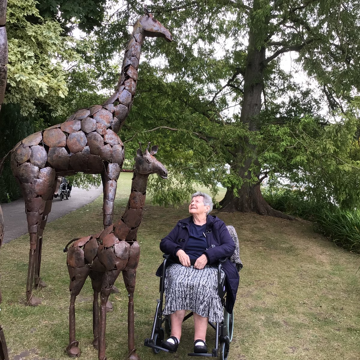 thermbi's tweet photo. There was laughter and fun at @BurnbyGardens in #Pocklington as our residents at Connaught Court in #York enjoyed a day trip to see over eighty varieties of Hardy Water Lilies 🌷🌹🌺🌸🌼🌻 https://t.co/LLk3SafiXA