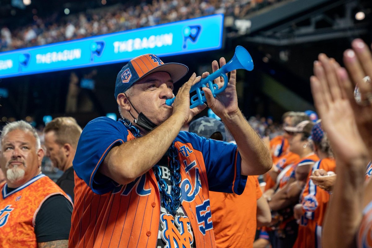The7Line's tweet photo. Subway Series @The7LineArmy album up on our FB! 📸: @KillDrea ➡️ https://t.co/Y3c4eQlfEn https://t.co/tY7rYxTeMh