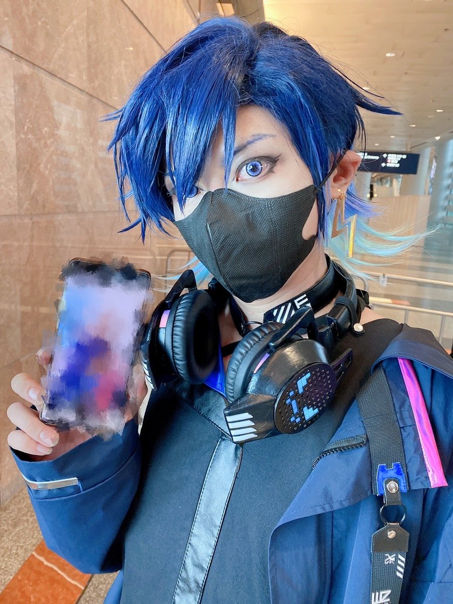 Coscatcatlee's tweet photo. Selfie with my dear teacher Ike
also with Sonny
#YugoAsuma
#AsumaArt
#SonnyBrisko
#IkeEveland
#NIJISANJI
#Noctyx
#遊間ユーゴ https://t.co/qJjTrvhVq3 https://t.co/lCezV7JmmX