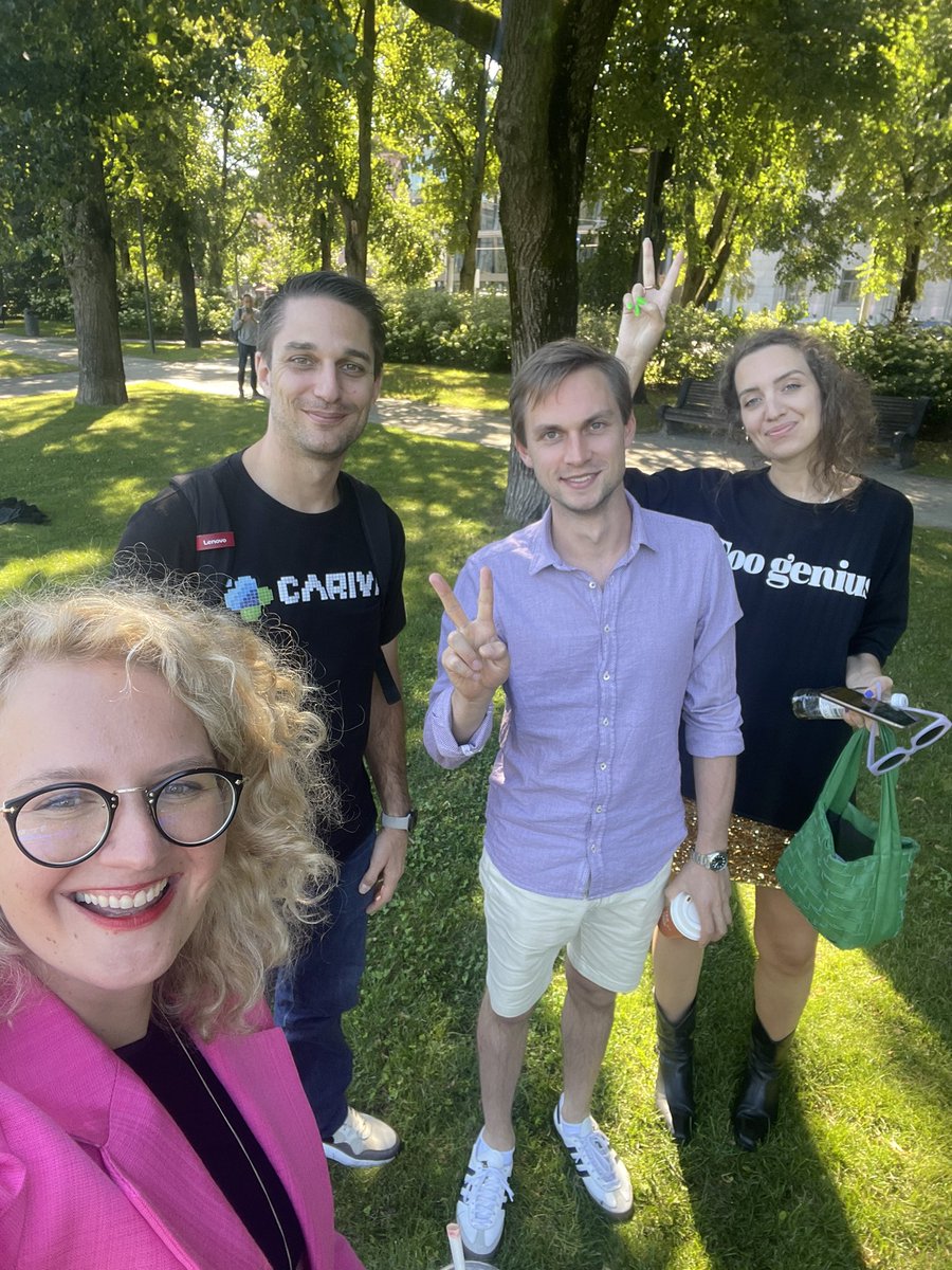 With @portal_unity team from Lithuania, Germany and Thailand discussing how to connect the world! Exciting things ahead 🌏🙏