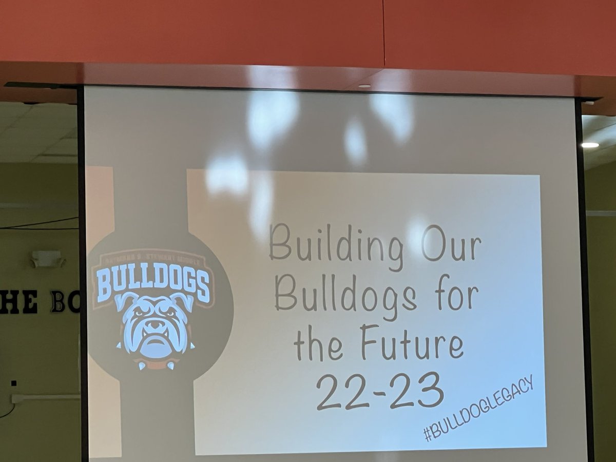 Depicmath's tweet photo. First day back @RBSMSbulldogs #bulldoglegacy https://t.co/2JWDmuAPsN