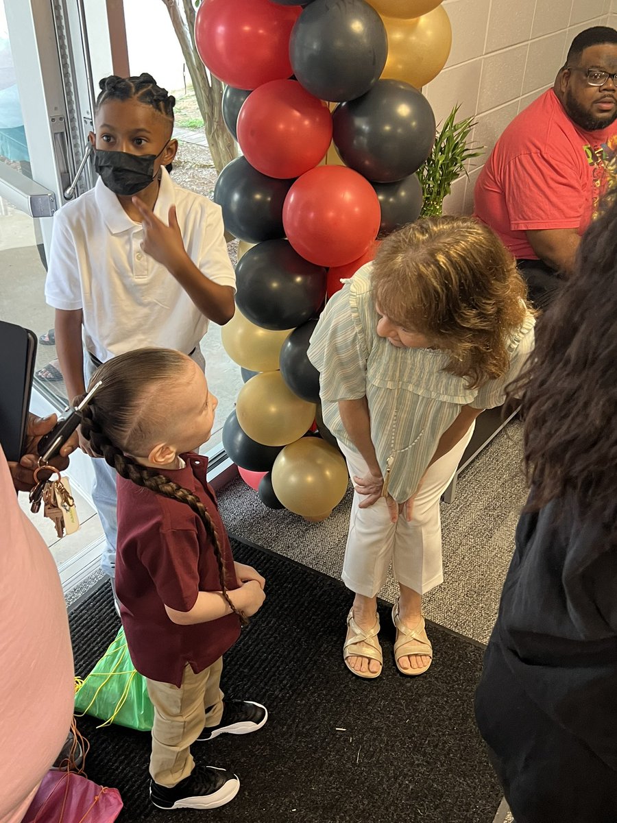 Meldfloyd's tweet photo. Great things are happening at BCSD schools! We are off to a great start!
#Built4Bibb @dan_a_sims @BibbSchools @stephartley https://t.co/IOFdTdSJv6