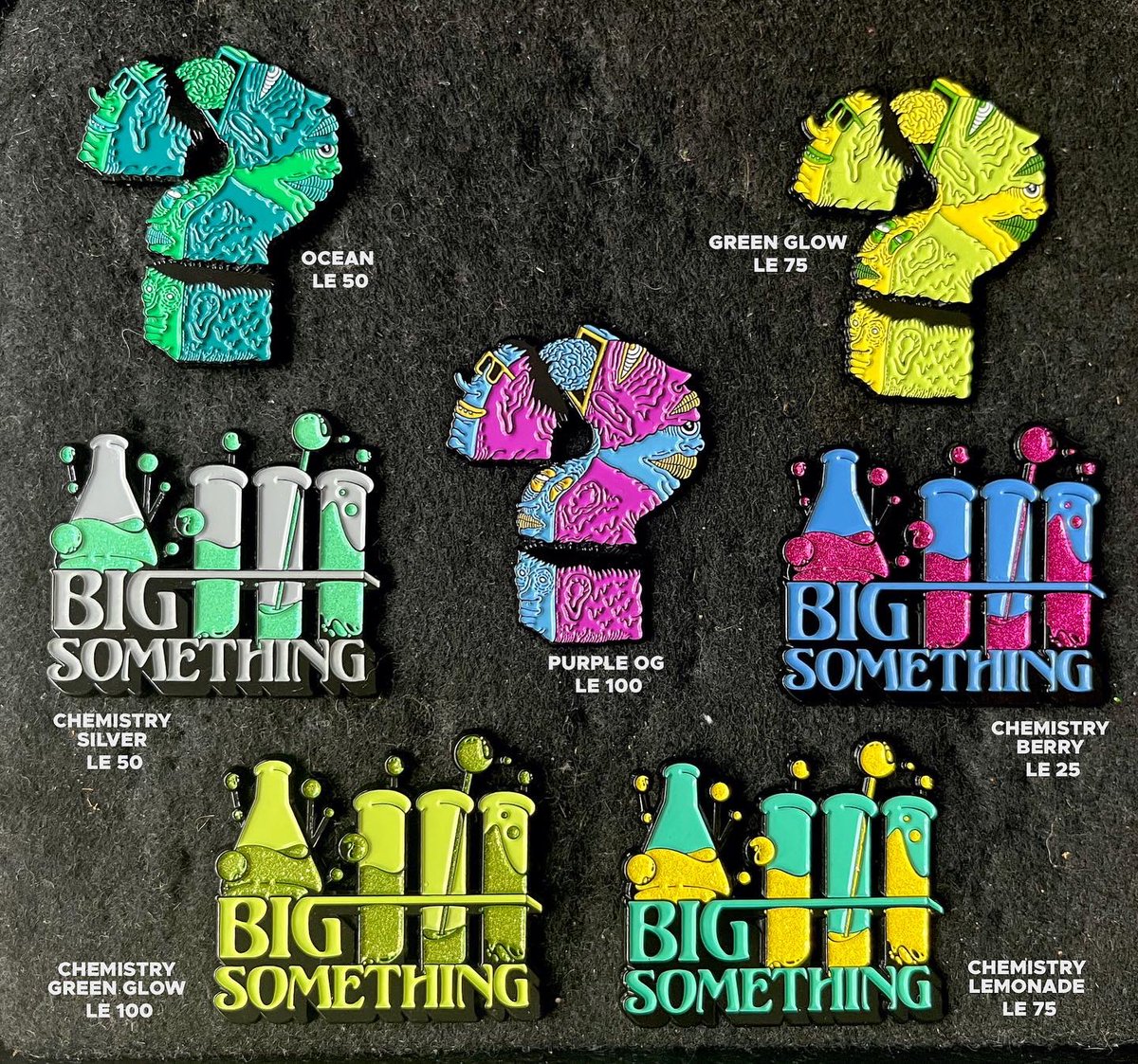 thebigwhatfest's tweet photo. Big What Merch is here! LE foil posters, apparel and pins by Chris Gipp plus Big Something “Chemistry” shirts and pins by Bollysbodega 😎🧪💨Only available while supplies last this weekend at The Big What? Merch tent. 🙌 https://t.co/x4bVwmrAOD
