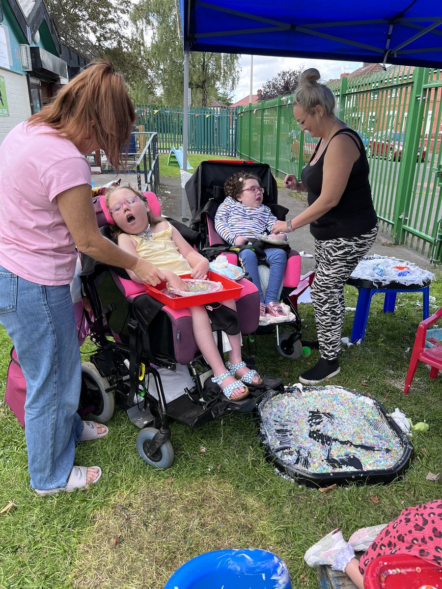Auti_SK's tweet photo. We are all about being as inclusive at all our sessions regardless off your difficulties we will work with families to make sure their children can join in the fun! #sendawareness #stockporthaf #stockportfamily #stockporthaf22 https://t.co/rHwWT64bPM