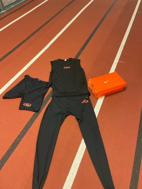 SavstateX's tweet photo. Practice gear✔
Coaches ready ✔
Insert athlete-

Don't sleep! Tigers bout to eat!
#Championsloading https://t.co/4r1Aj8U63R
