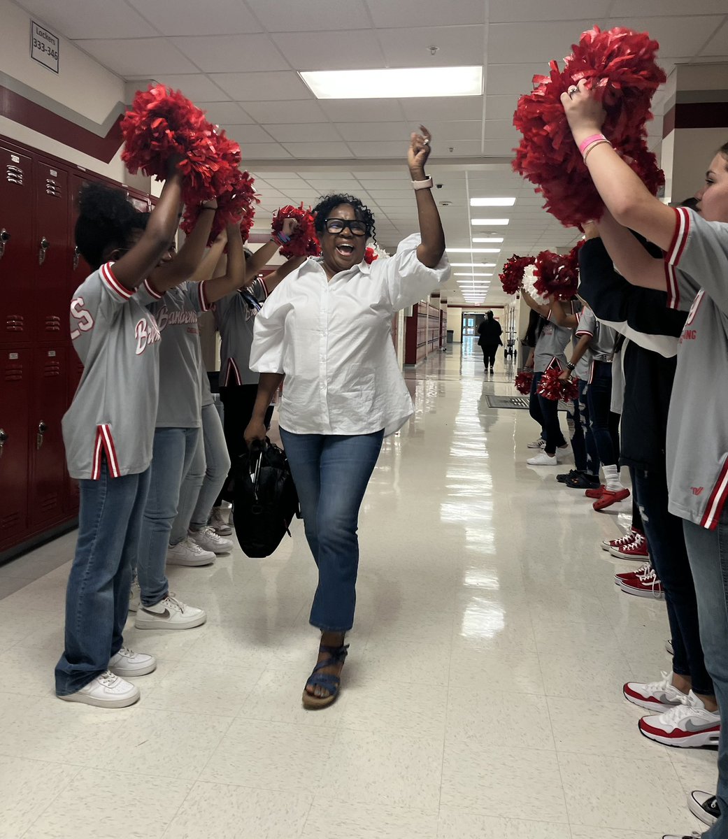 CCBMS Cheer tweet media
