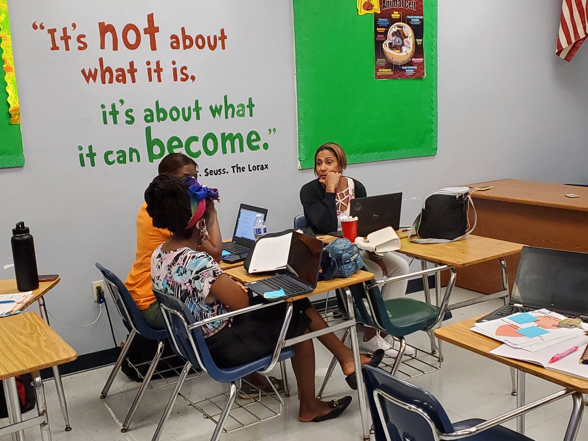 AshPastorPrime's tweet photo. Day 2 of facilitating PASL training with @Ms_AAustin for these Dynamic Teachers. https://t.co/eLC8q3uR9g