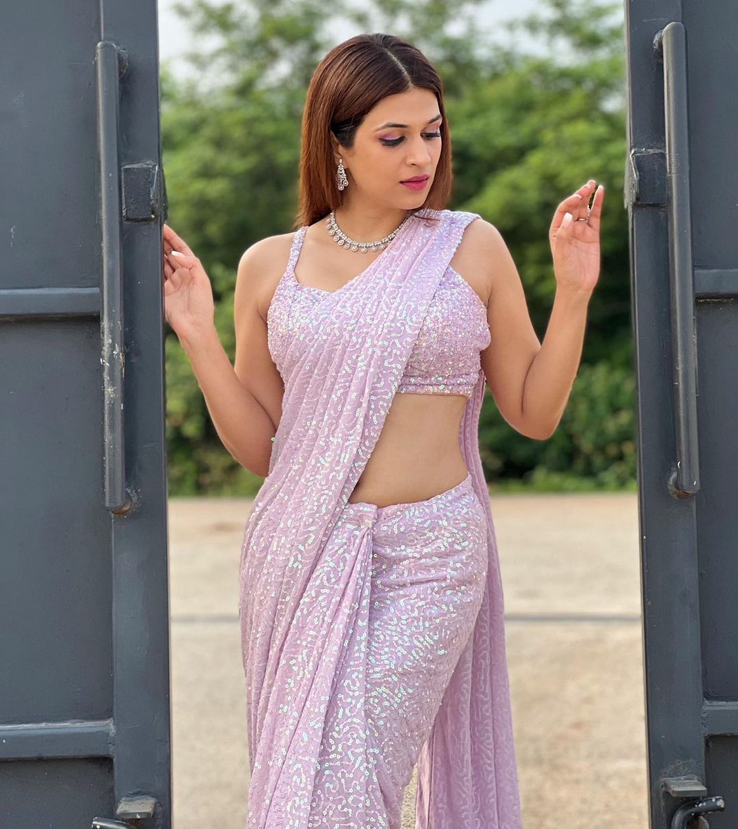 OnlyHeroines's tweet photo. Alluring #ShraddhaDas 💞😘

@shraddhadas43 https://t.co/5CNg3Esb9f