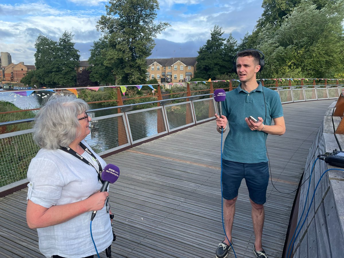 UniNhantsNews's tweet photo. How ecologically aware are we at #UON?

BBC Northampton’s @tompradio visited Waterside to find out about our Energy Centre, grounds management and rare plants that are cropping up around campus.

https://t.co/IgTsGcKKBZ (1hr24; 1hr52; 2hr22; 2hr55).

@AwesomeUon https://t.co/1LHWcCDLuO
