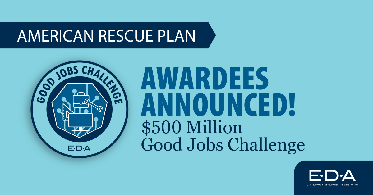 SecRaimondo's tweet photo. Today we announced the 32 awardees for @US_EDA's $500M #GoodJobsChallenge made possible through @POTUS’ #AmericanRescuePlan. 

Awardees will create industry-led #workforce training partnerships across the country &amp; secure quality jobs for Americans.

https://t.co/wQPhWVO54u https://t.co/rtGufvSACk