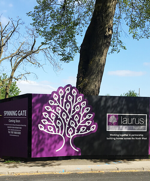 GudDesign's tweet photo. New build hoarding a highly cost-effective advertising space to showcase your new development, promote and communicate your brand and attract sales enquires 
#signage #hoarding #Newbuild #Propertydevelopment #estateagents @GudDesign https://t.co/MYtJiQ283s