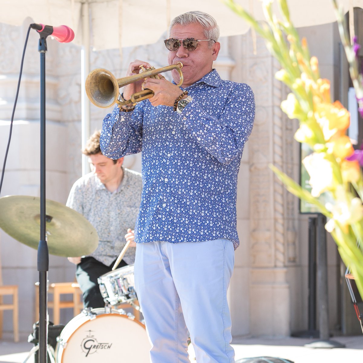 SDMA's tweet photo. 🎺 #GilbertCastellanos’ Wed. Young Lions & Jazz Jam at #Panama66, 8/3, 7-10:30 p.m.! 🍻🍸🍹! Enjoy Sculpture Garden & groove to SD’s coolest musicians! Event free, food/drinks for purchase.
#JamSession #YoungLions #SDJazz #SanDiegoMuseumofArt #SDMA https://t.co/ezqoxo6IM2