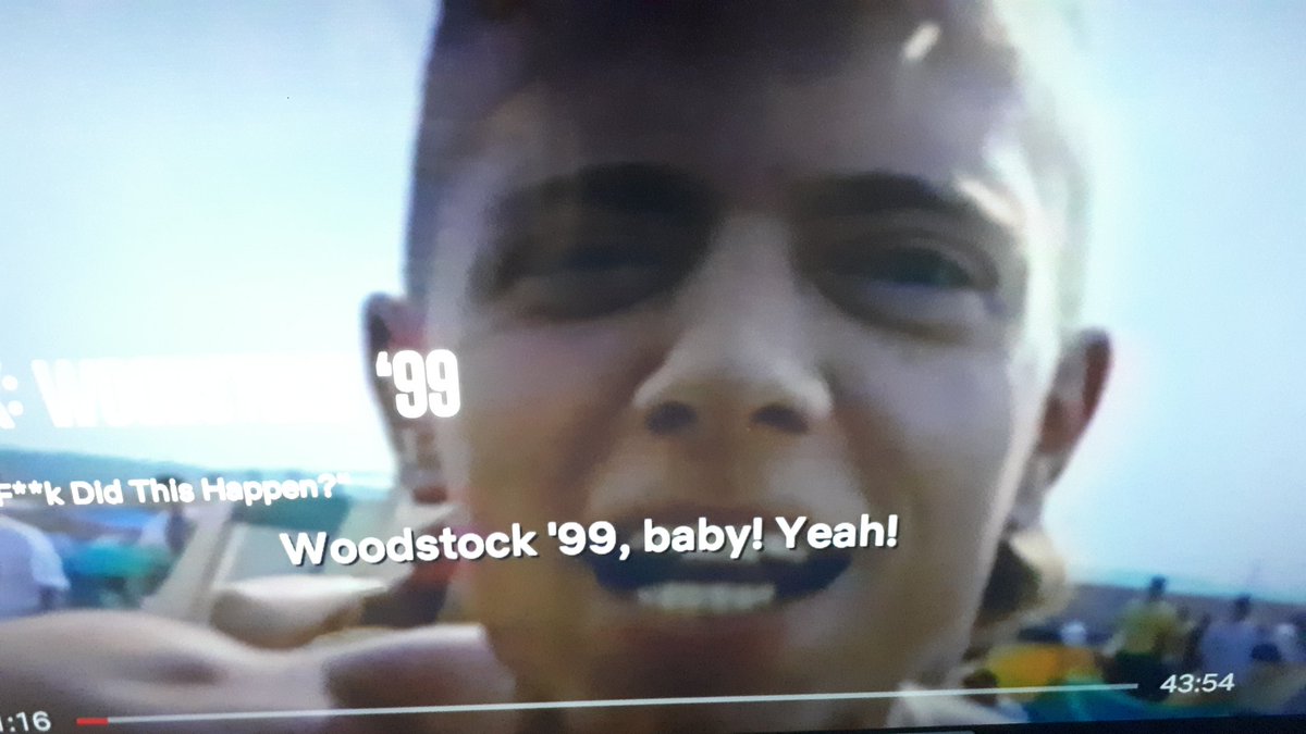 xRickyJx's tweet photo. Is this really @mikethemiz  at woodstock 99? https://t.co/HyLFMcr6iA