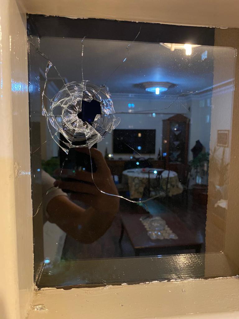 Tugoz's tweet photo. Devlet büyüklerimizden yardım bekliyoruz can güvenliğimiz için
#havvagülşentutuklansn 
@unicefturk
@tcsavunma
@Interpol
@INTERPOL_HQ
@EmniyetGM
@adalet_bakanlik
@tcailesosyal 
@cnnturk
@Haberturk 
@ucimorgtr
@TC_icisleri
@suleymansoylu
#havvagülşentutuklansın
#HavvaGülşeneHapis https://t.co/oax3LdBsvj