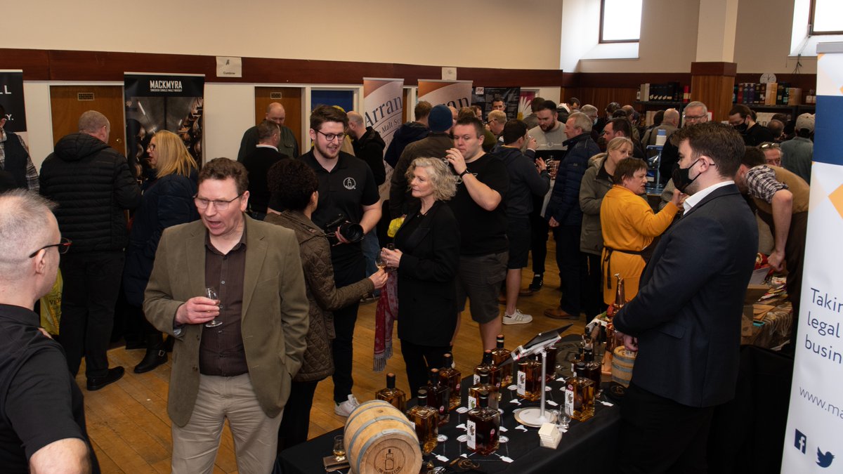 fifewhiskyfest's tweet photo. There'll be (at least) 35 exhibitors at next year's Fife Whisky Festival and quite a few have confirmed already 😍
We'll update the page regularly but you can keep track of who'll be joining us over on the site 👇
https://t.co/PF3g4PhqvU
👀 Tickets go on sale on 3rd September 👀 https://t.co/j5CtqQ7Ny9