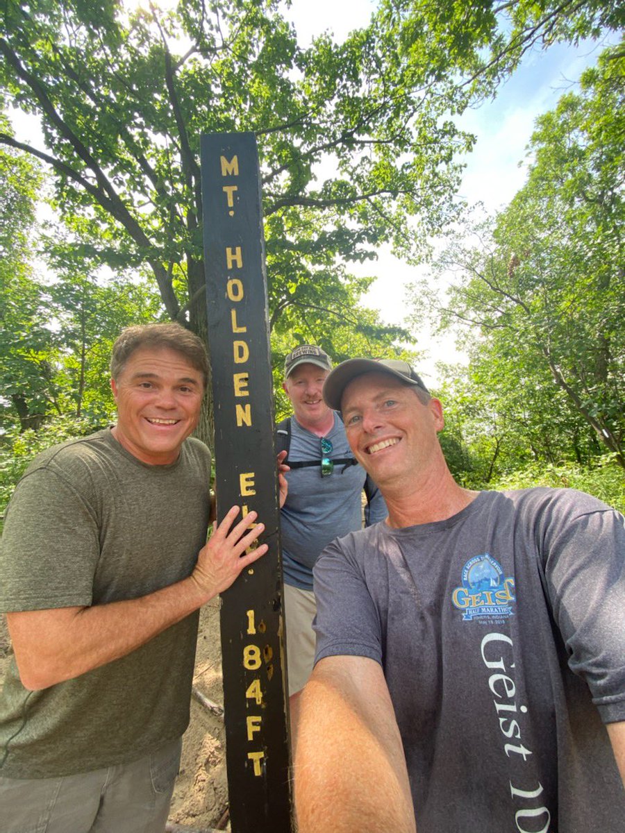 HCHikingClub's tweet photo. First tweet! 3 Dune Challenge @IndianaDunesNPS https://t.co/ezvwYO5CrE