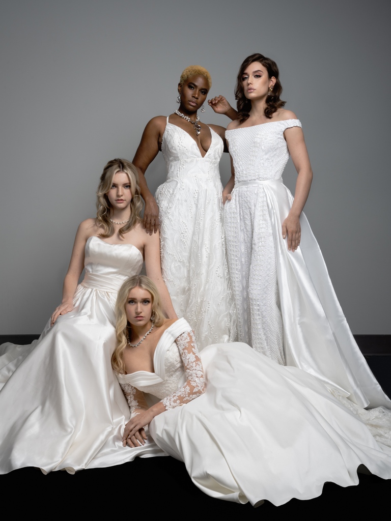 Which one is your favorite?

🤩😍 

#bridalfantasy #bridalfantasymagazine #bride #wedding #weddinginspo #weddingplanning #weddingstyle #weddingphotoideas #weddingphotographyinspiration #gettingmarried2022 #weddingtips