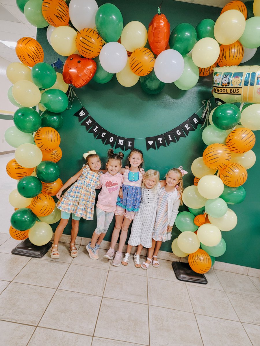 First grade, here they come! <a href="/TV1stGrade/">Tusculum View 1st</a>