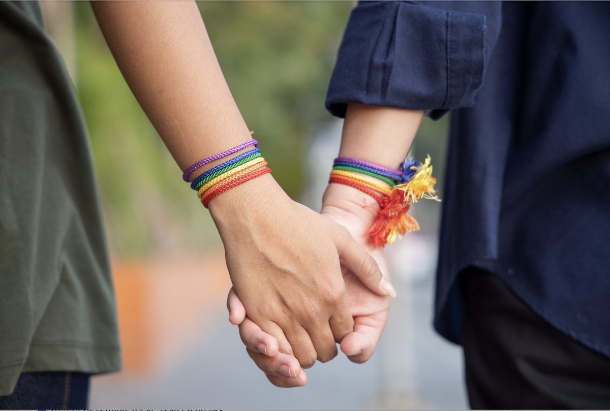 Whether today, this week, this month or this year, let's celebrate Pride together. 
fiertemtl.com/en/learn/50-ye…

#PrideWeek
#PrideMonth
#Pride
#Canada
#History