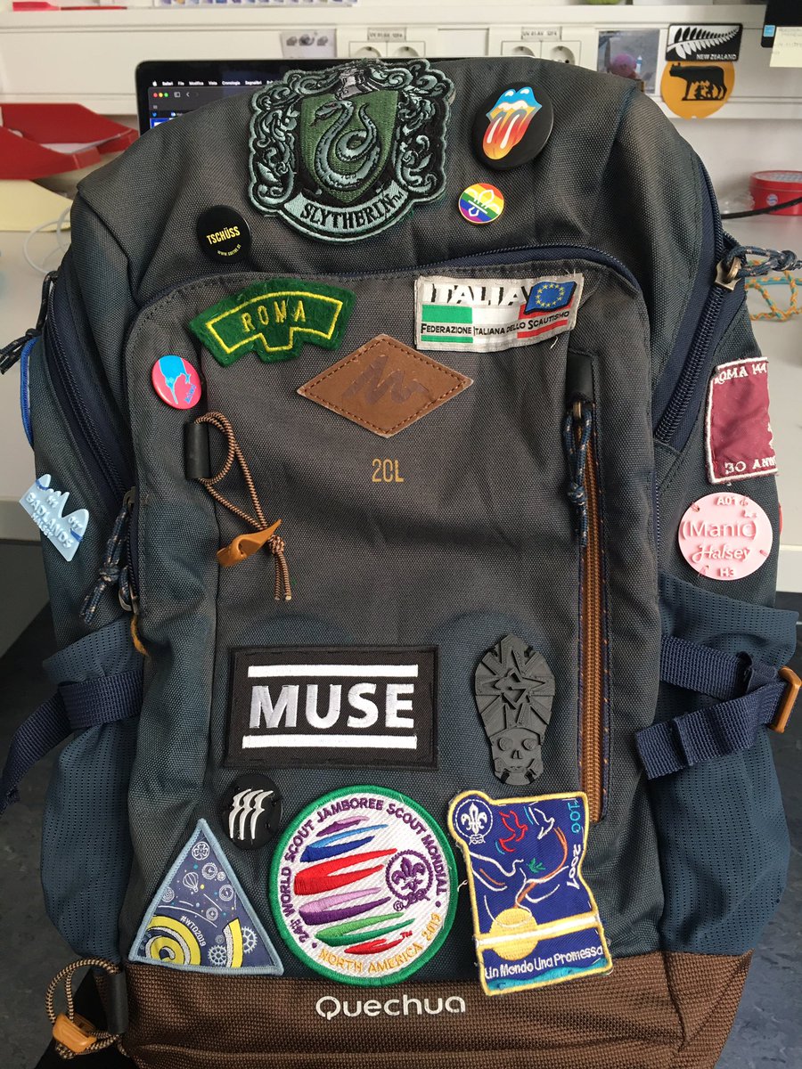 csharp_min's tweet photo. I just remembered i never showed you these!! https://t.co/e6at3GxFUC