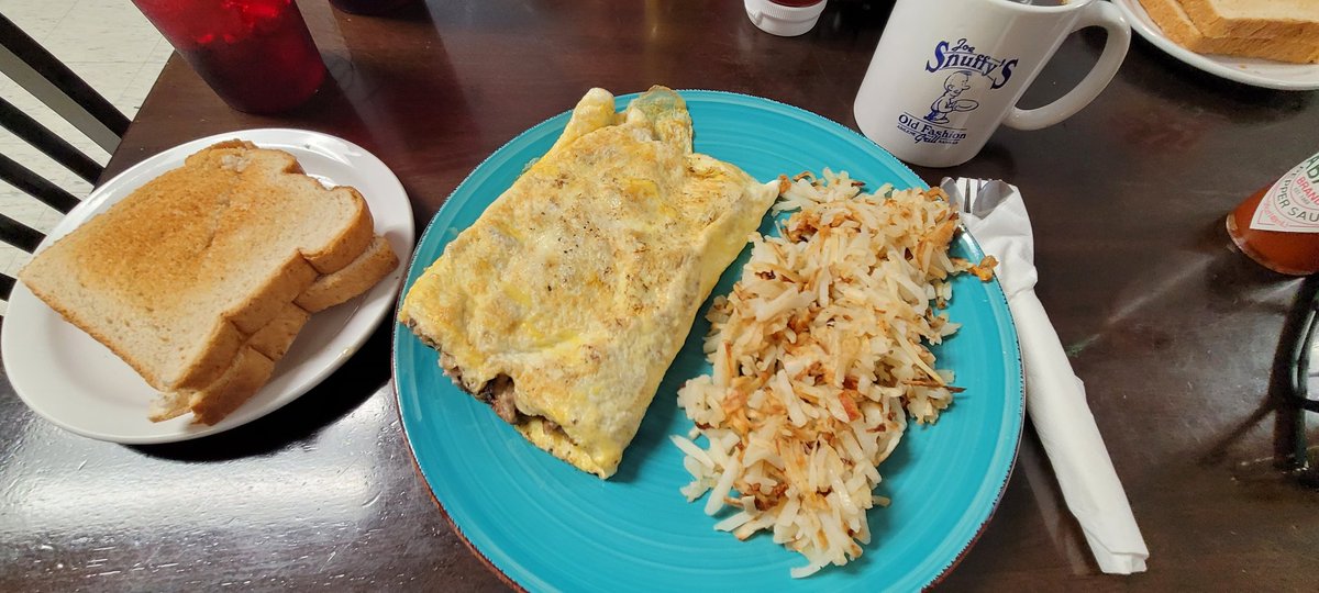 The Walking Tourists tweet media