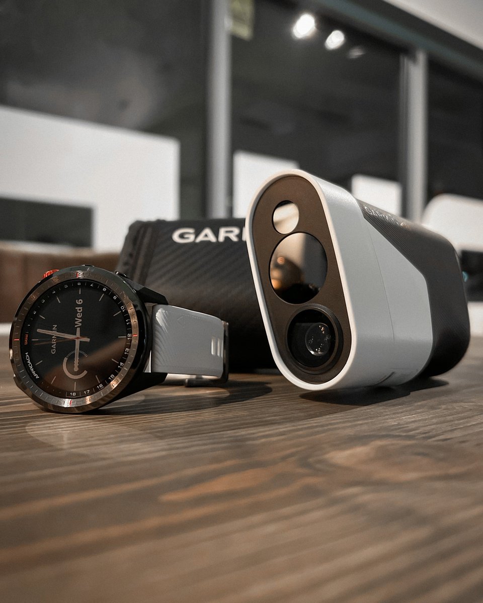 Garmin's tweet photo. #ApproachS62 or #ApproachZ82⁣⁣?
⁣
Swipe for a closer look from @GarminGolf.
⁣
📸 @iamKAAZE https://t.co/WYnlO1x0j1