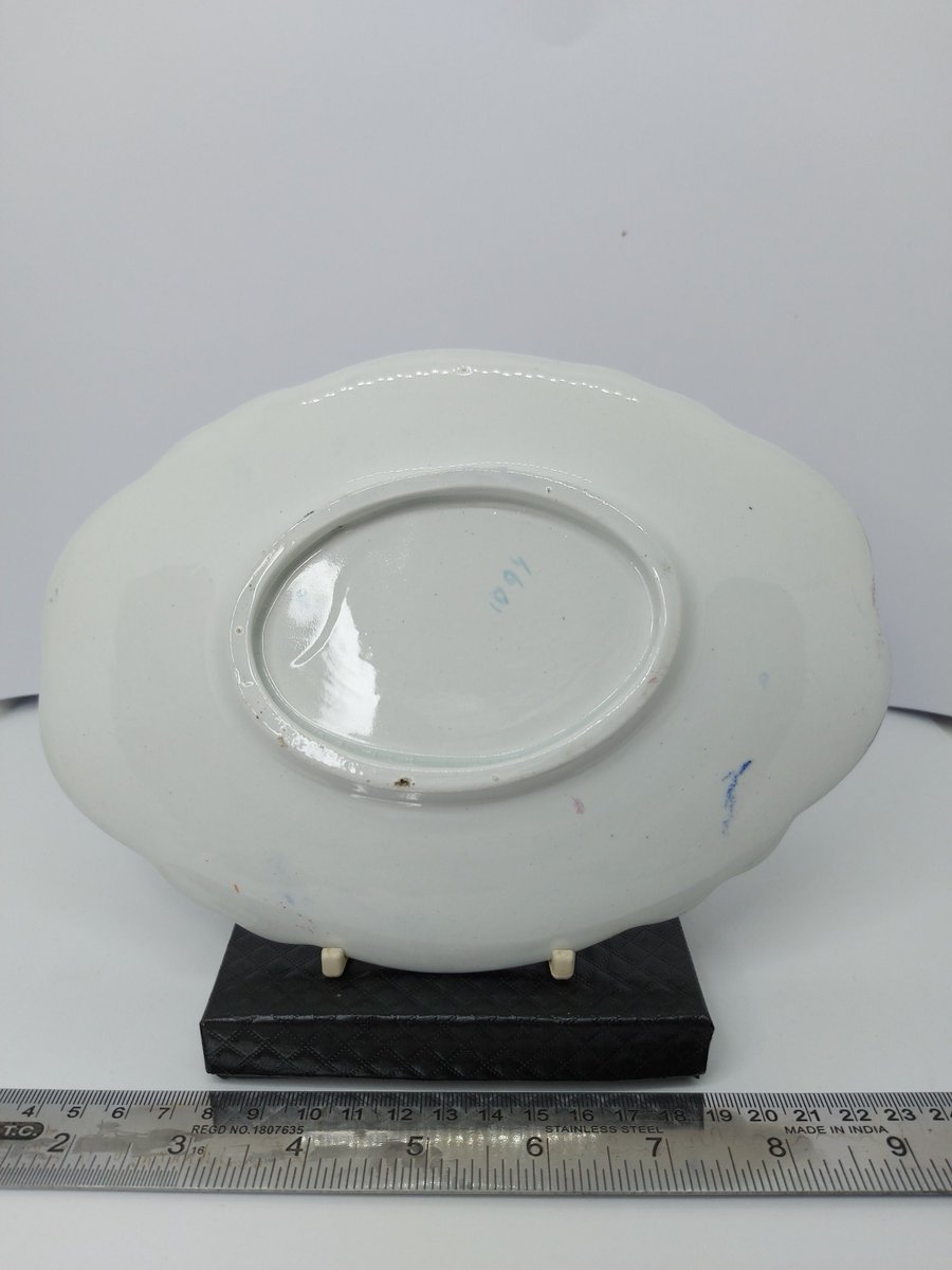 AlynsAttic's tweet photo. Smart Buys! Small Unmarked Imari Style Sandwich Plate / Dish - 21.5 cm / 8.5 inch starting from £9.95 at https://t.co/LodyOXILLg See more. 🤓 #ImariStyle #Vintage https://t.co/TE3pgi3jwe