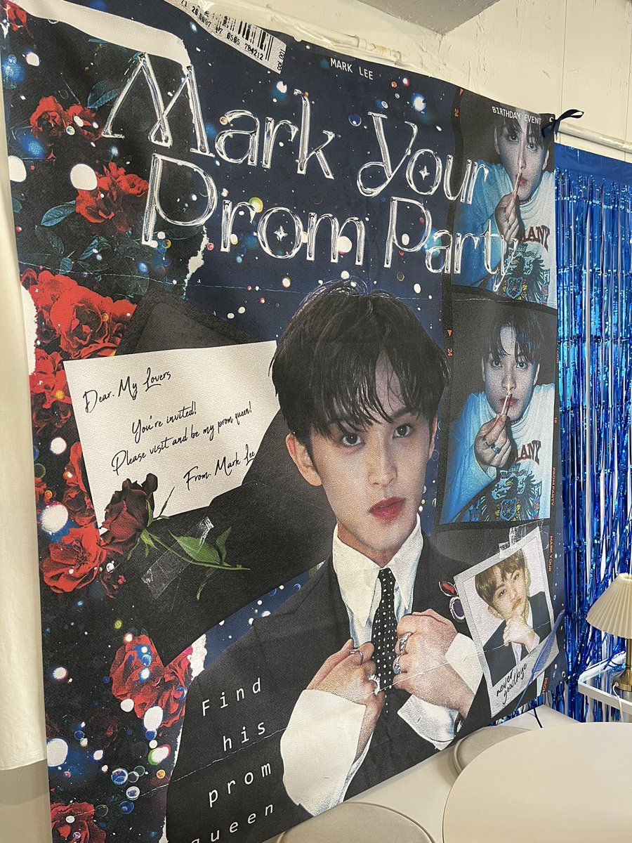Headofncity's tweet photo. 📍카페 위밋데얼

여기는 사람을 끊으면서 입장하게해서 계단에서 기다렸음 생각보다 매장에 테이블이 많고 굿즈존?암튼 그런건 크게 없었다…이마크의 프롬파티에 초대된 파트너가 너무 많았던것…
근데 특전이 쏘…쏘굿… ㅠ.,ㅠ

#맠맠해_가끔_이마크의_끝은_어딜지 
#Mark_never_goodbye https://t.co/PbQMRfEOAV
