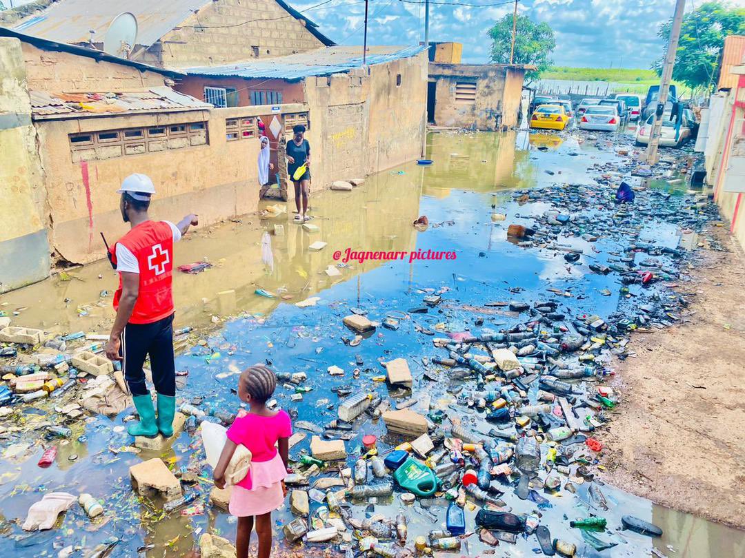 GambiaRedCross's tweet photo. In the wake of the recent floods, residents in Greater Banjul Area are devastated by the severe flooding.

Most of these households are left with nothing and still prone to outbreak of diseases such as Malaria, Diarrhea, Cholera and skin infections

There’s need for urgent action https://t.co/IIfl6qcs0N