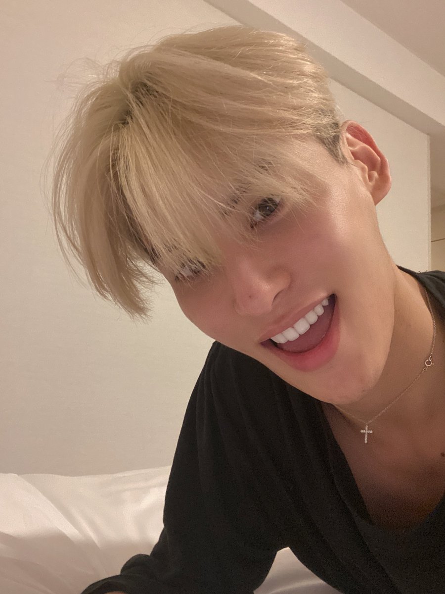 #유태양 공카

우리 깜찍 말랑 기염둥이 잘자
오늘 또 고생했오🥺💚

#YOOTAEYANG #SF9