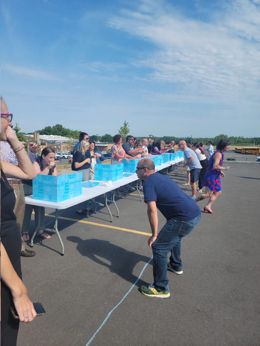 andler_callie's tweet image. Who says you can&apos;t learn through play? #SLA2022 @GreeceCentral C&apos;mon @GreeceOlympia!!💪