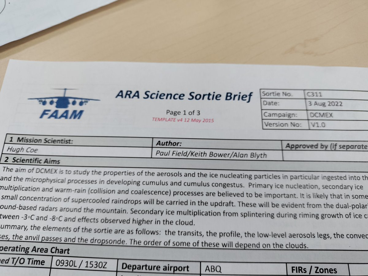 jimmcquaid's tweet photo. Time for @faam146 C311 for #DCMEX more of the same, high level sonde drop, FT aerosol/filters around the Langmuir kite circuit, then down into boundary layer for more aerosols and clound sampling. https://t.co/kCQVTgs4I4